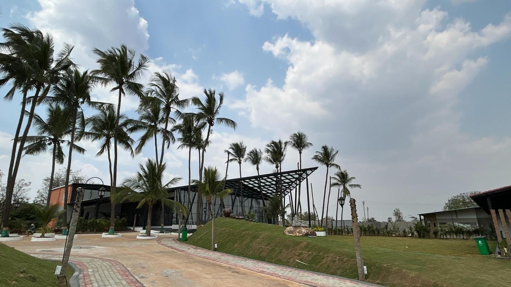 Serene Resort Hyderabad Shamshabad Eksteriør billede