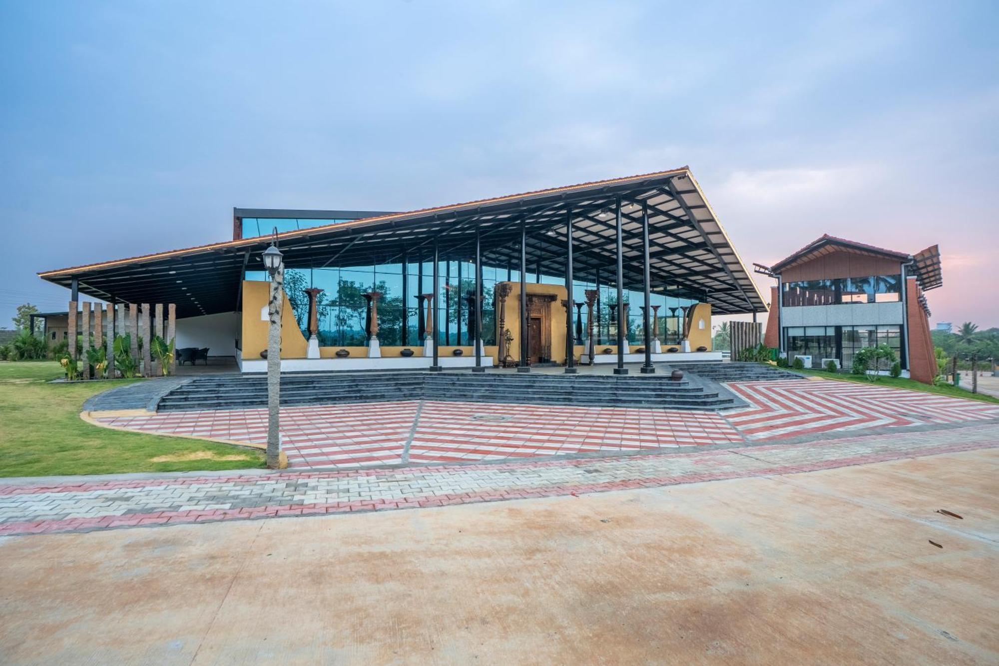 Serene Resort Hyderabad Shamshabad Eksteriør billede