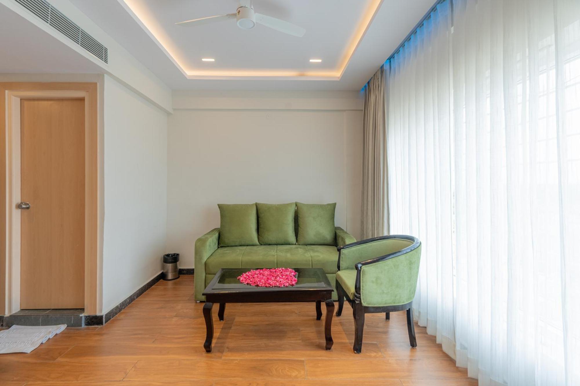 Serene Resort Hyderabad Shamshabad Eksteriør billede