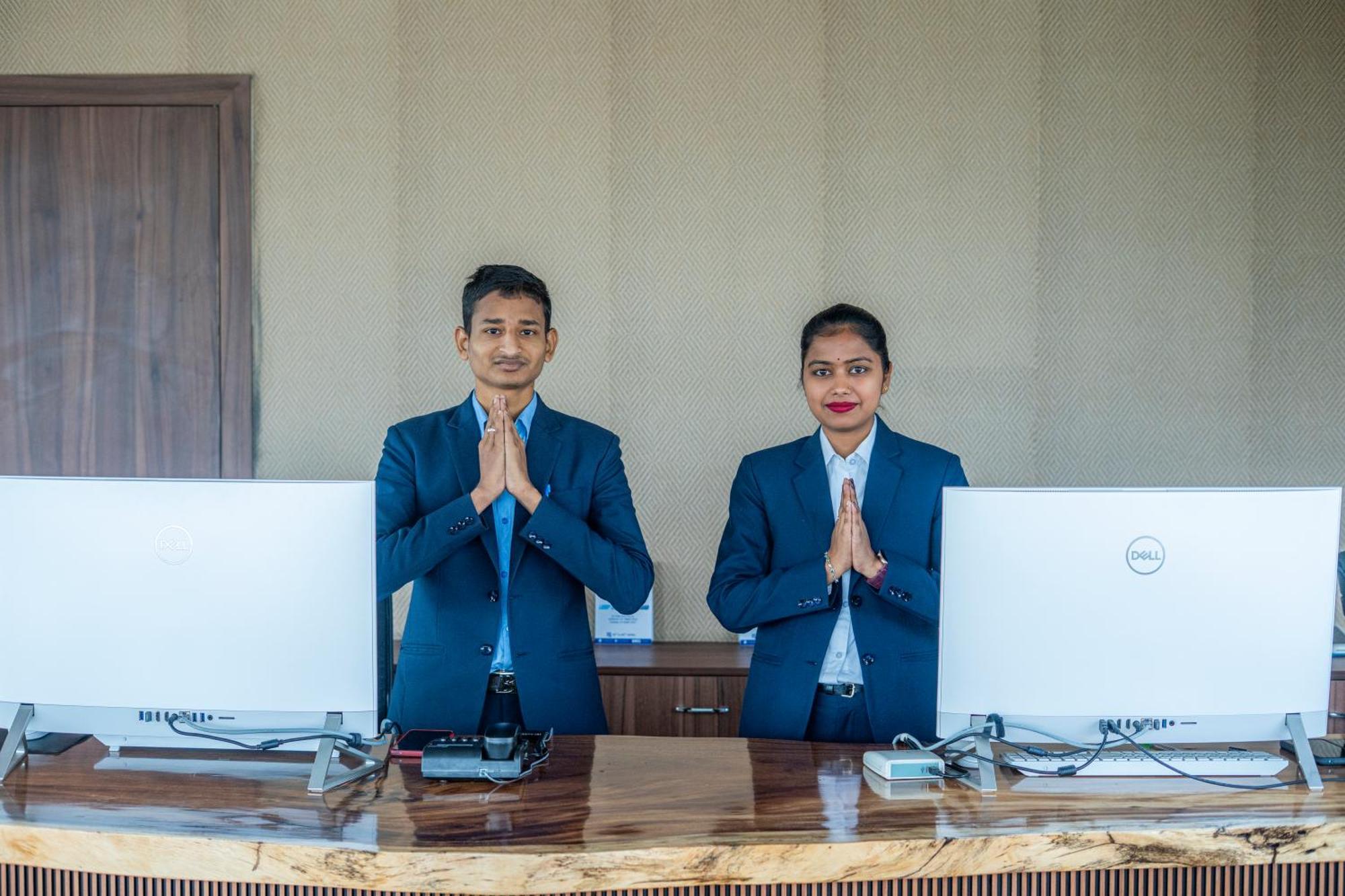 Serene Resort Hyderabad Shamshabad Eksteriør billede