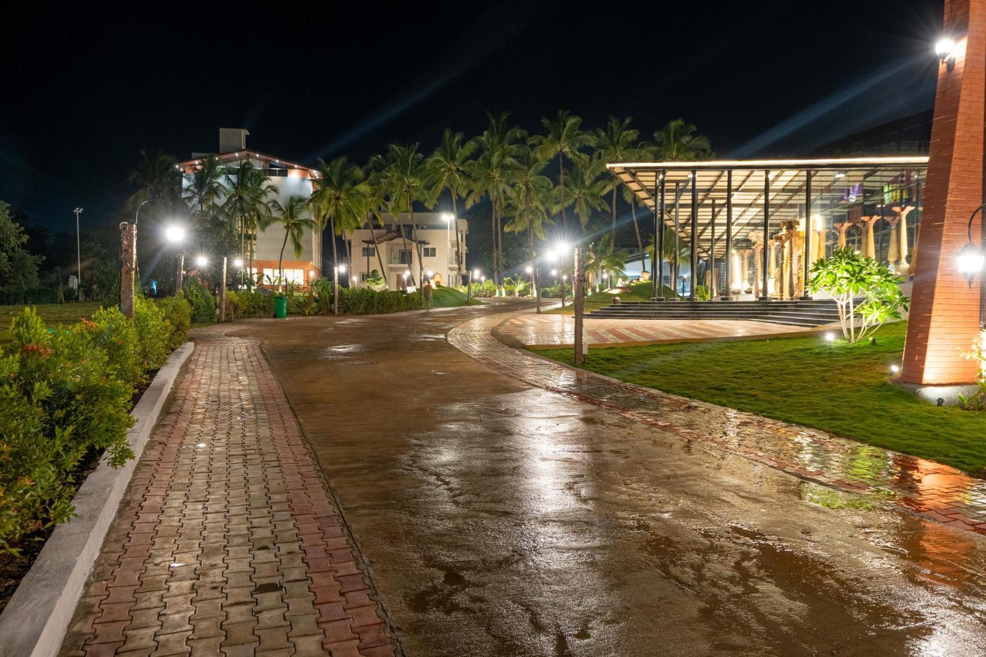 Serene Resort Hyderabad Shamshabad Eksteriør billede
