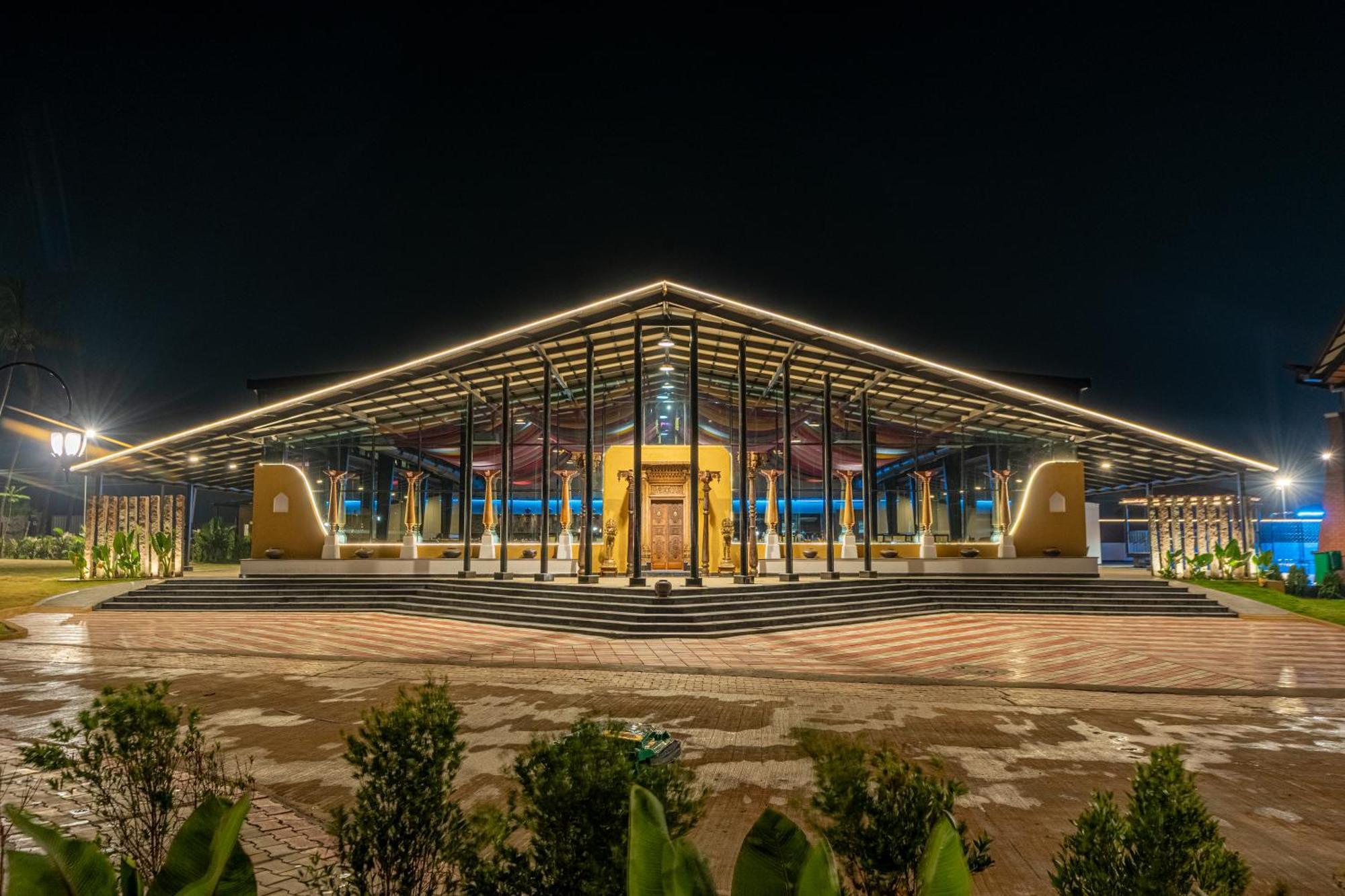 Serene Resort Hyderabad Shamshabad Eksteriør billede